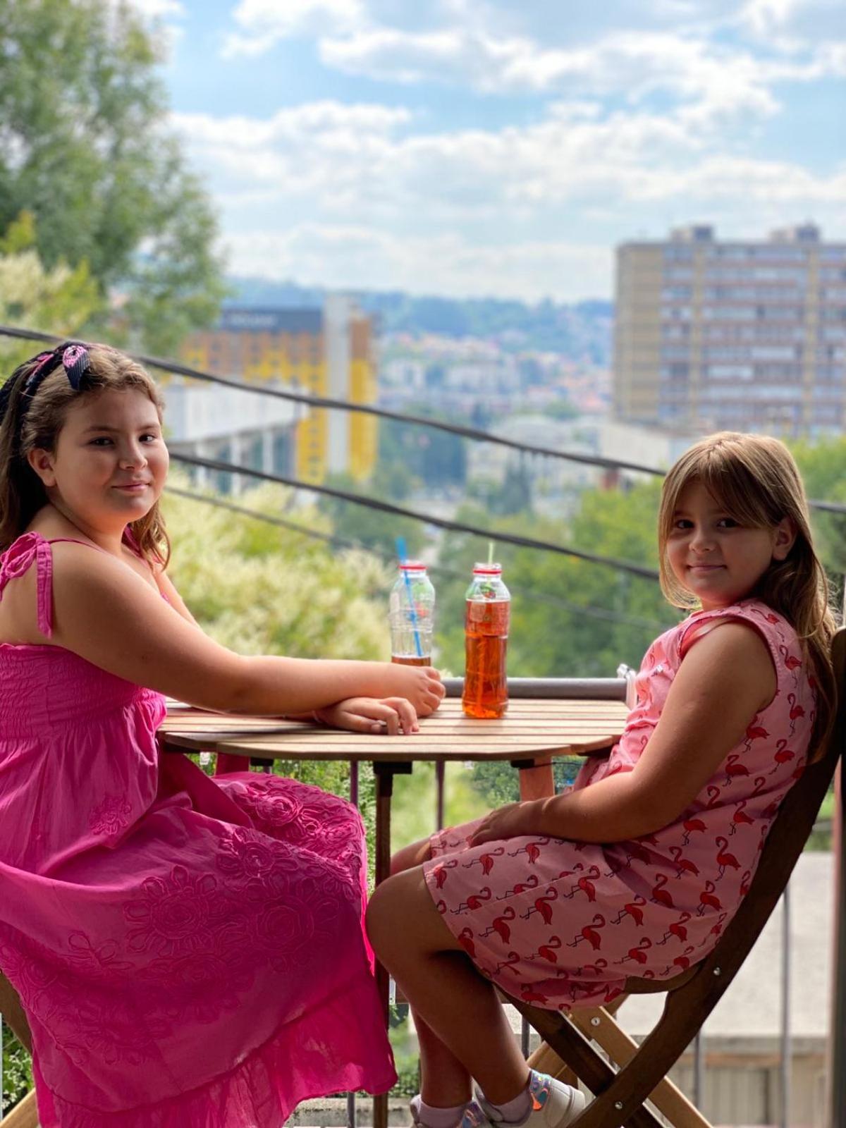 Apartment Zara Saraybosna Oda fotoğraf